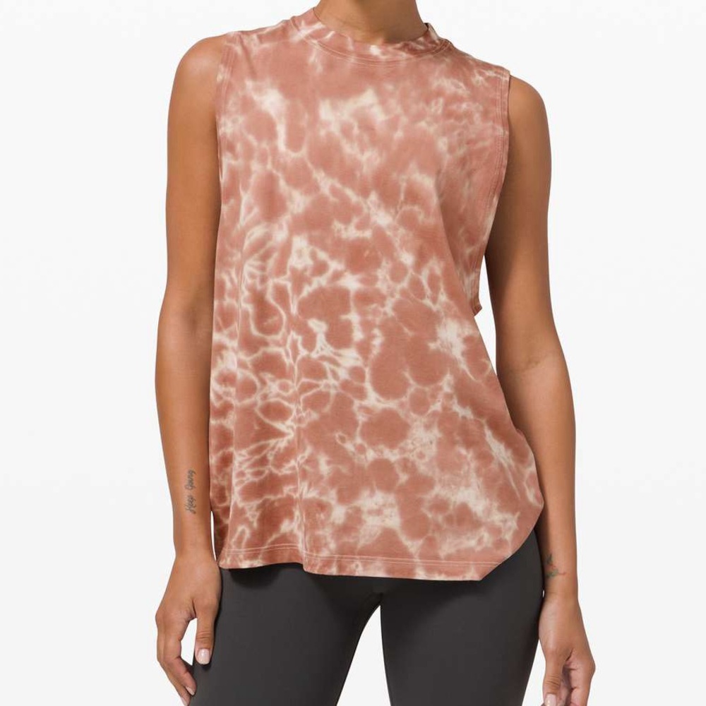 Lululemon All Yours Tie Dye Muscle Tank Top Size 6 Marmoleado Ancient CopperPink
